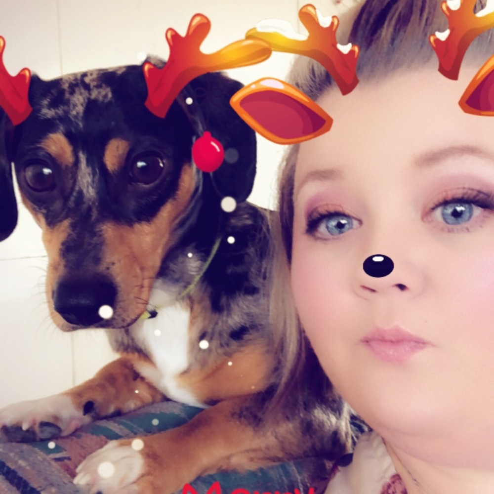 Meet your Posher, Alicia